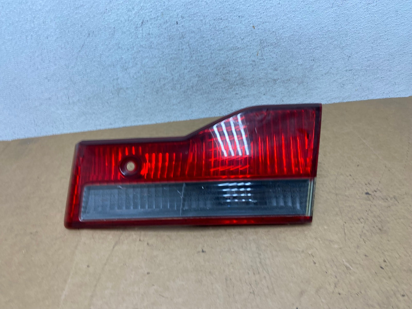2001 to 2002 Honda Accord Sedan Right Passenger Inner Tail Light AE3101 LK0