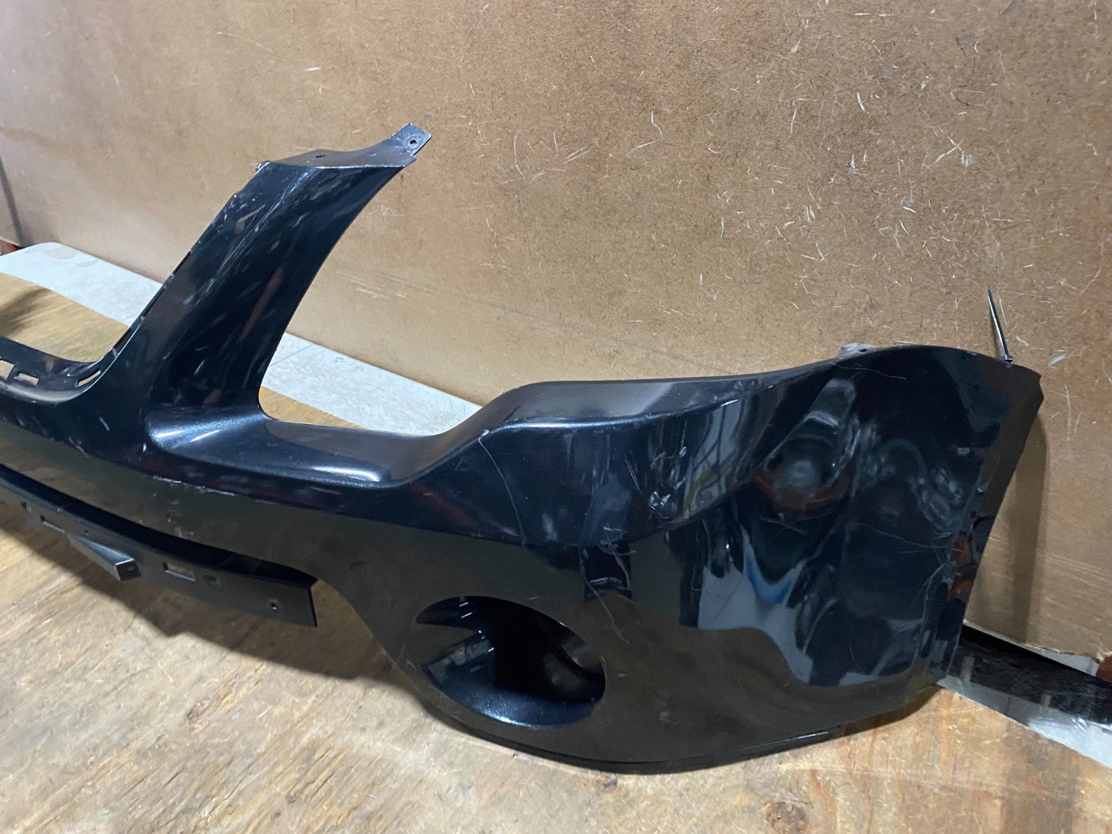 2007 to 2012 GMC Acadia Front Upper Bumper Cover w/ fog lamp holes AE36583