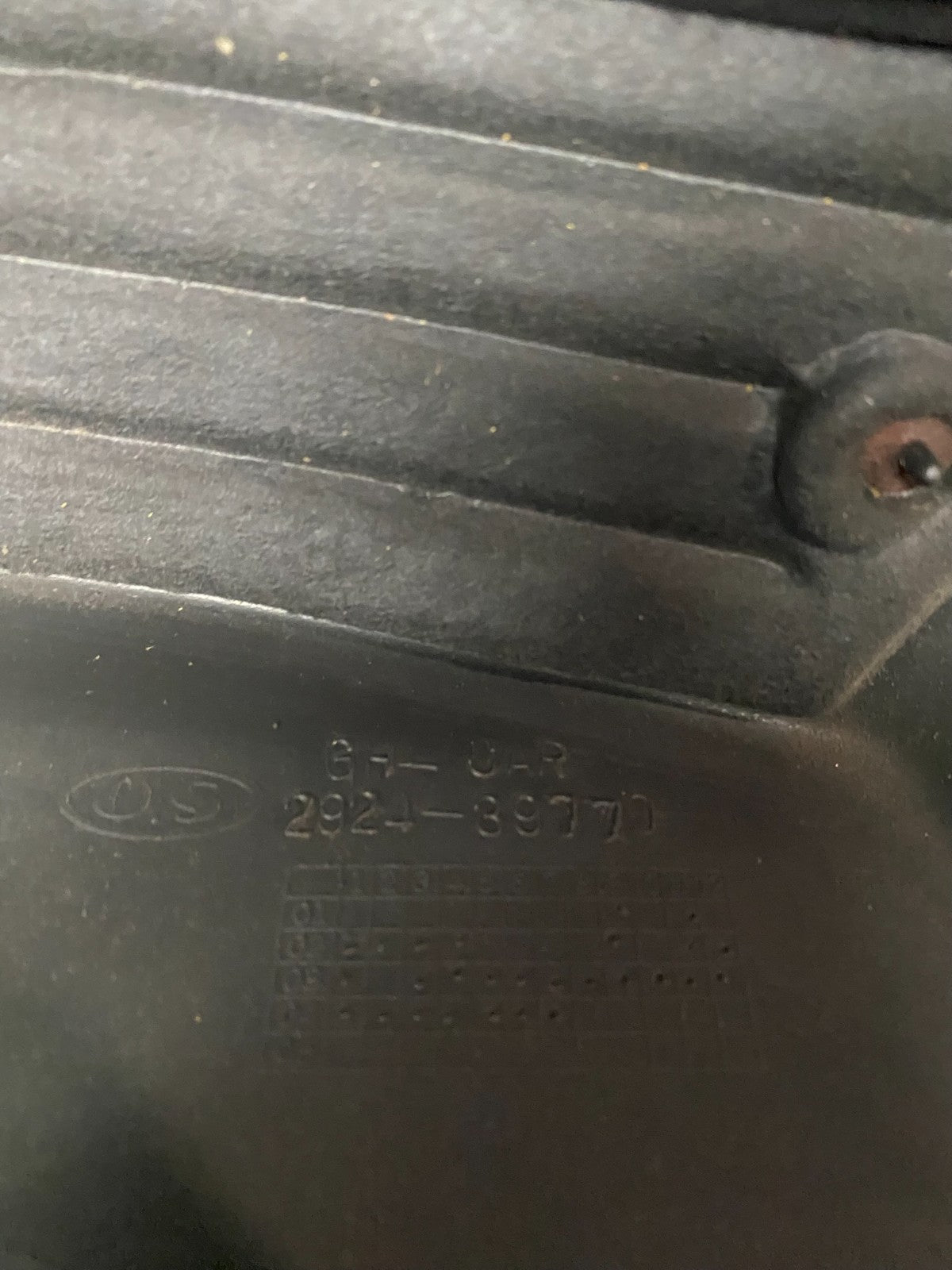 2001 to 2005 Hyundai XG350 V6 Engine Motor Cover T0429 DG8