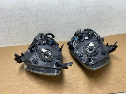 2005 2006 2007 Honda Odyssey Left+Right Set Halogen Headlights V5964 DW5