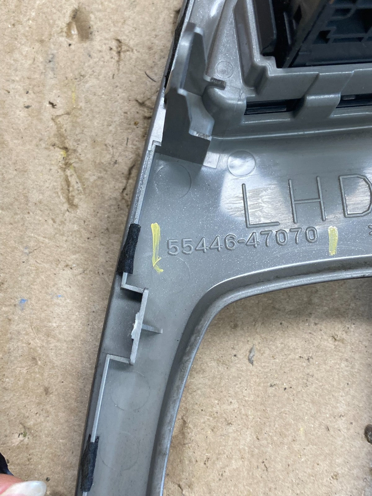 2012-2016 Toyota Prius V Shifter Bezel Trim Parking Push Start  ab2153 DG5