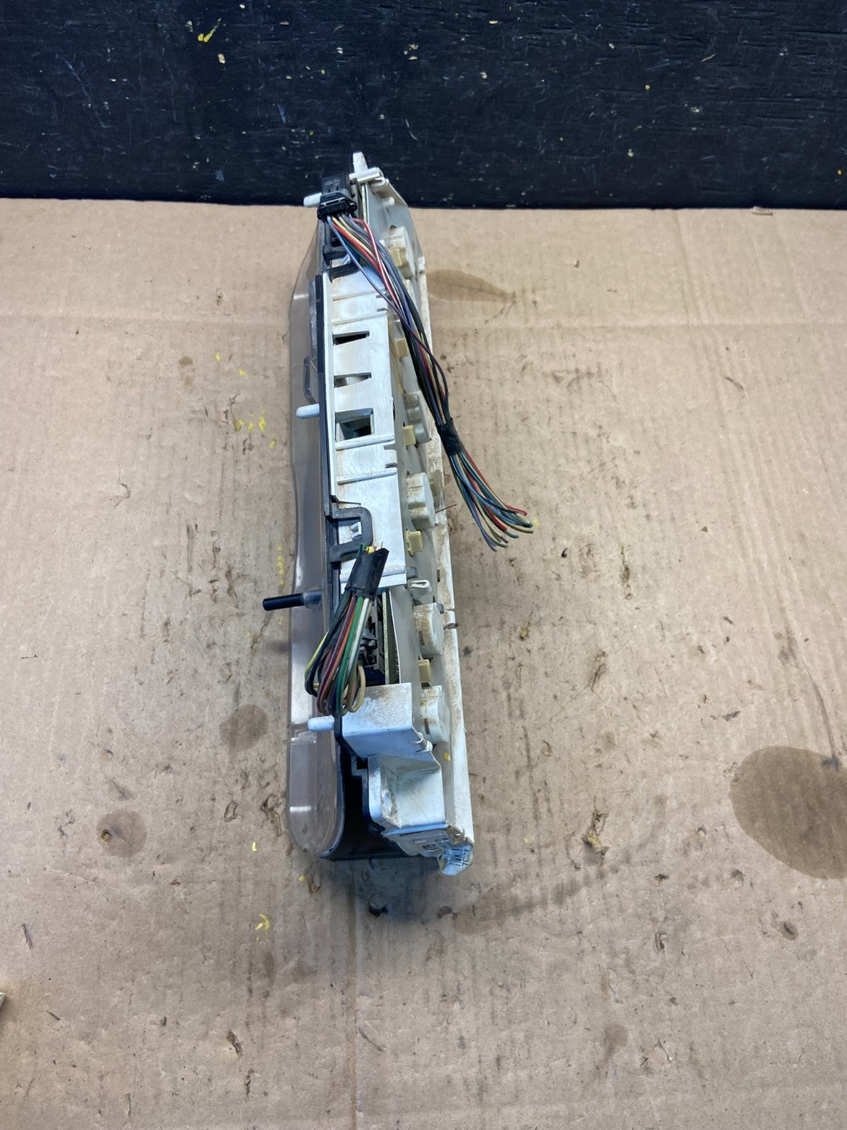 2004 to 2008 Ford E150 E250 E350 Gauge Speedometer Cluster Q2316 DG3