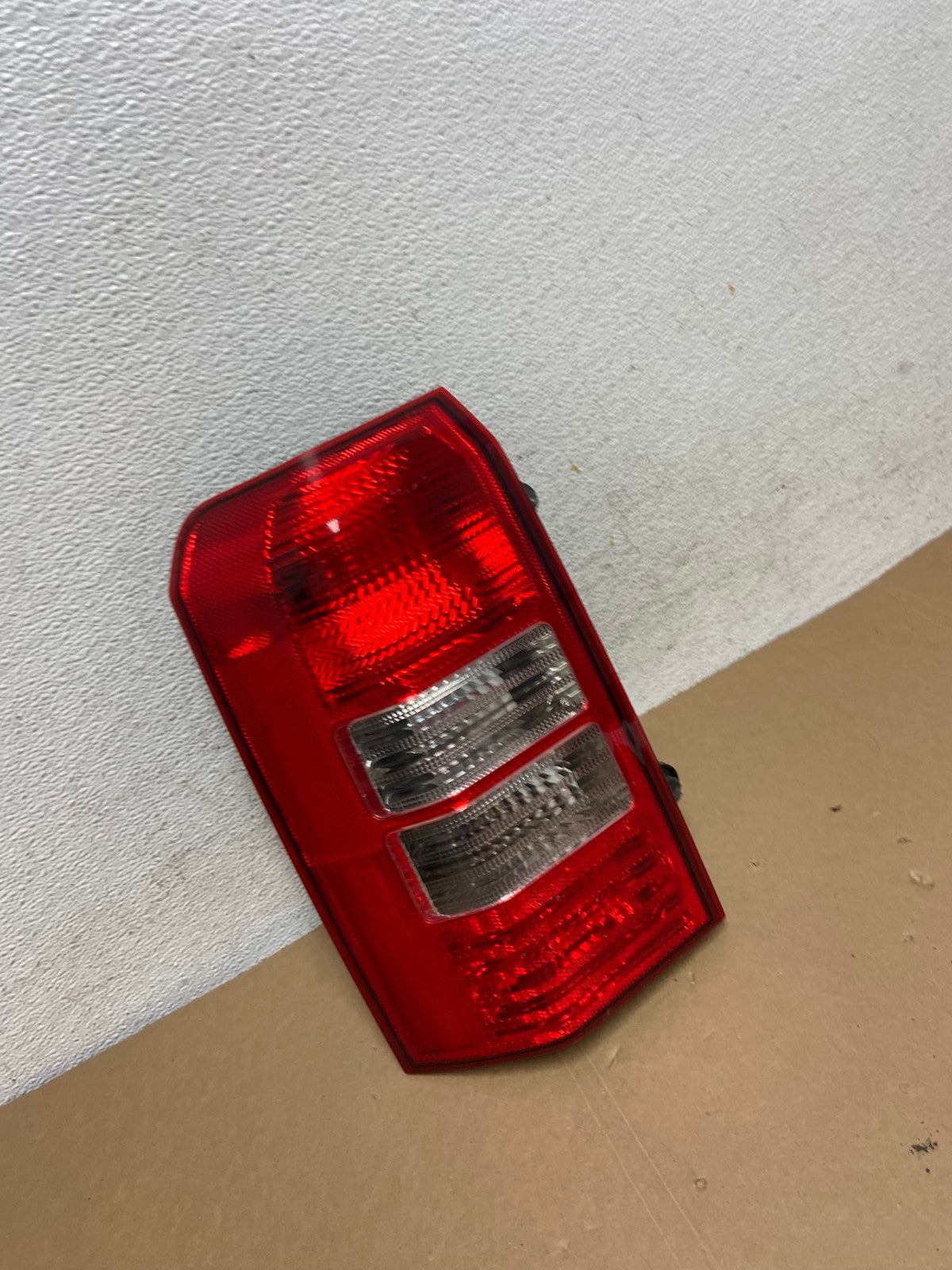 2008 to 2016 Jeep Patriot Left Lh Driver Side Tail Light AD7853 LK2