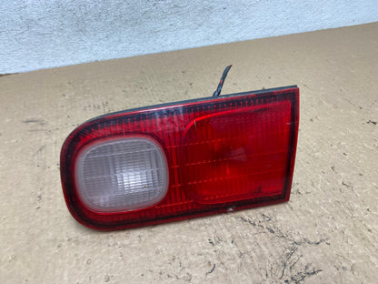 1998 to 2001 Acura Integra Right Passenger RH Side Inner Tail light AF8171 LK0