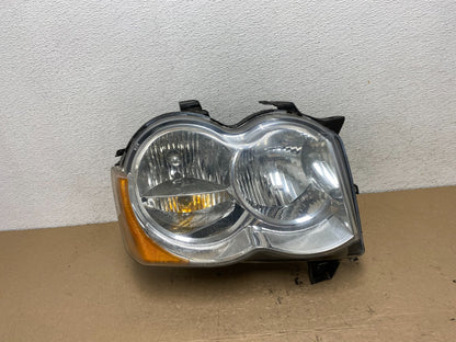 2008-2010 Jeep Grand Cherokee Right RH Side Halogen Headlight AF4637 DW0