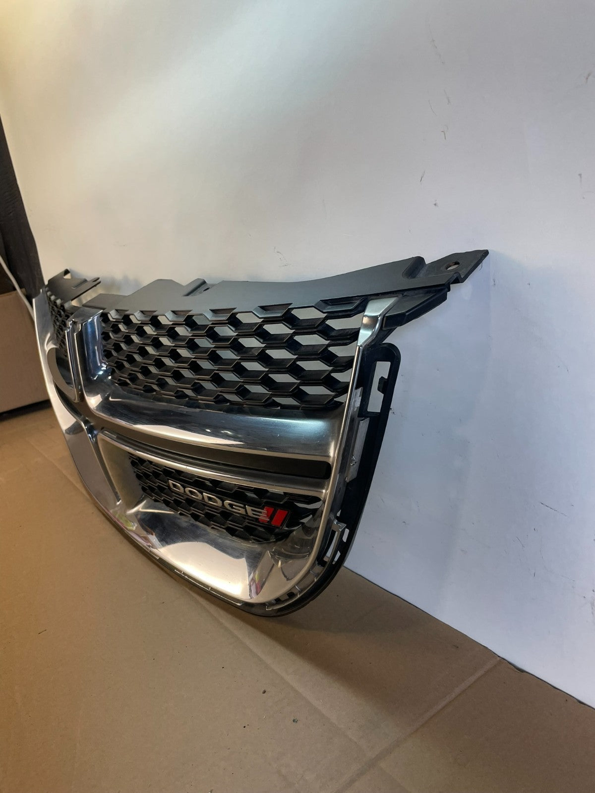 2011 to 2020 Dodge Grand Caravan Front Upper Grill Grille AH6048 DG1