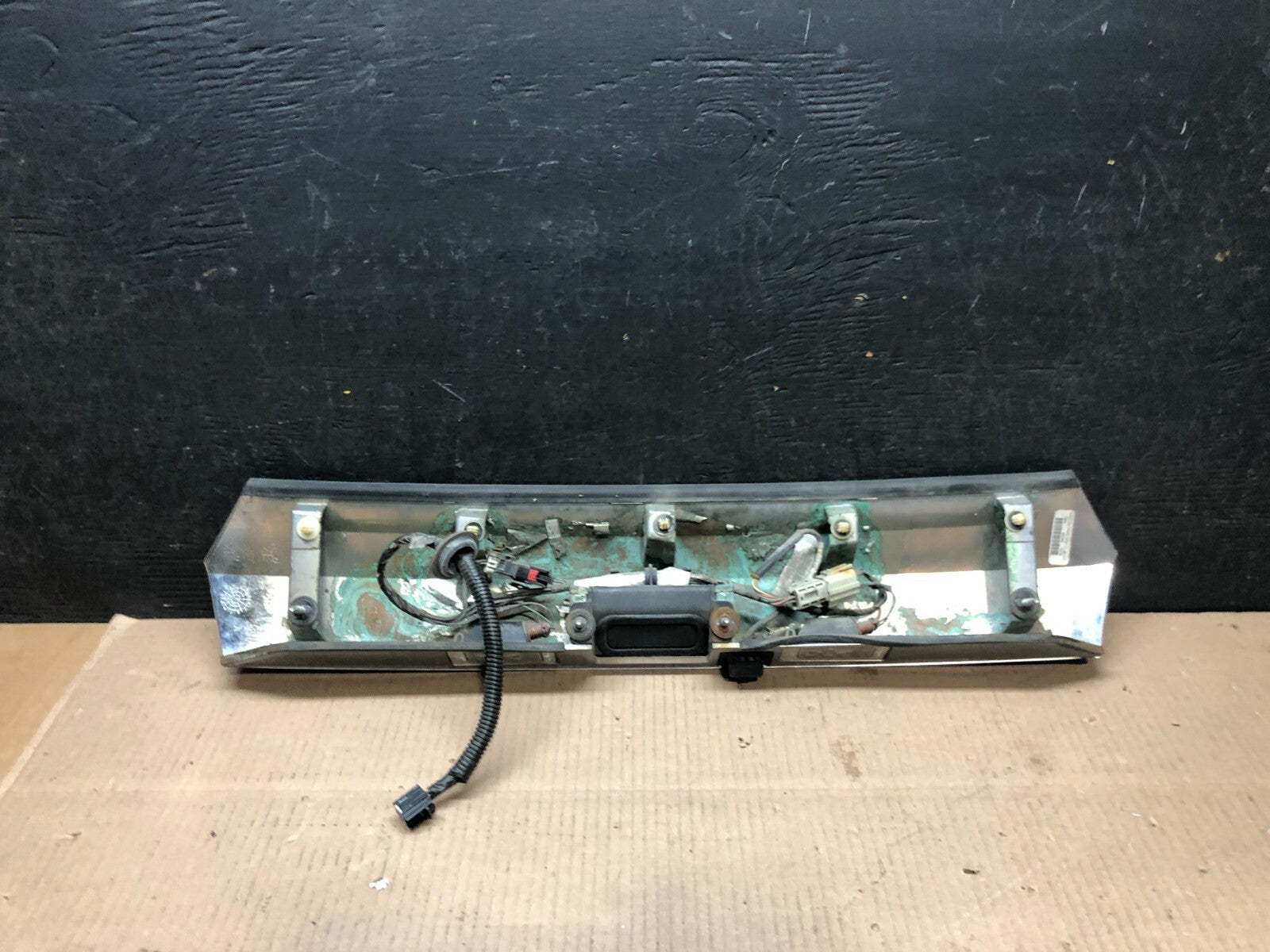2011-2015 GMC Terrain Tailgate Liftgate Chrome Finish with Camera Molding G62175