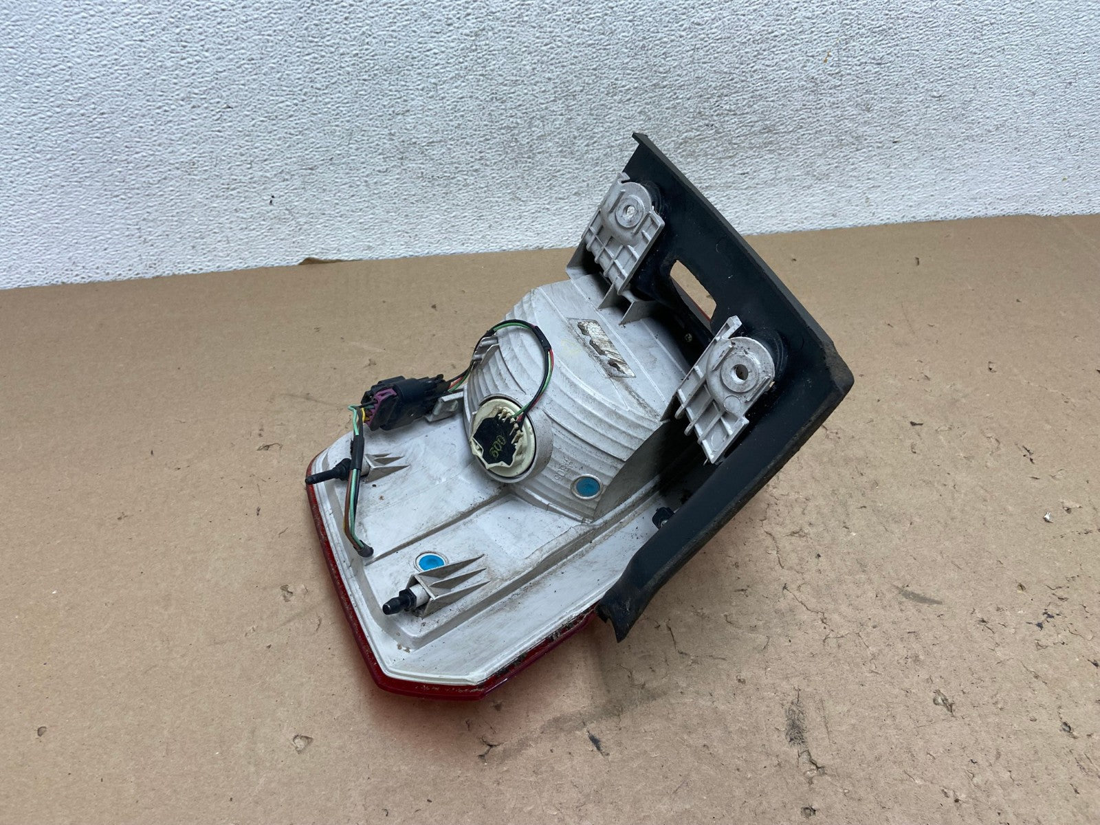 2010 to 2017 GMC Terrain Halogen Tail Light Left Driver Lh Side AG4427 LK4
