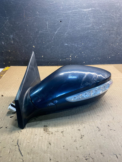 2011 - 2015 Hyundai Sonata Left Driver View Turn Sgn Door Mirror OEM Z5343 DG0