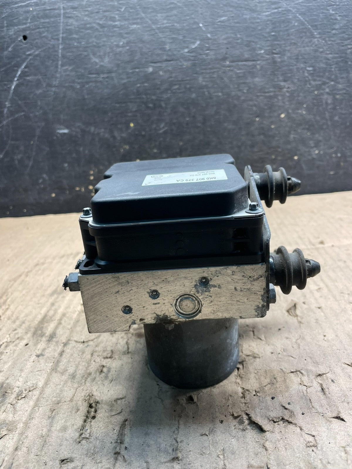 2010 to 2012 Audi A4 ABS Anti-Lock Brake Pump 8K061451 t7537 DG2