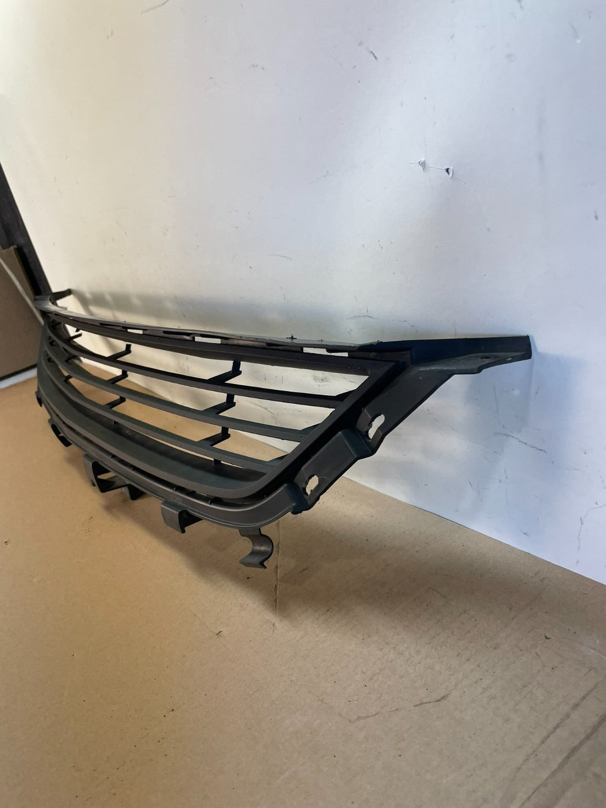 2011-2015 Chevrolet Volt Front Lower Grill Grille AI3939 DG1