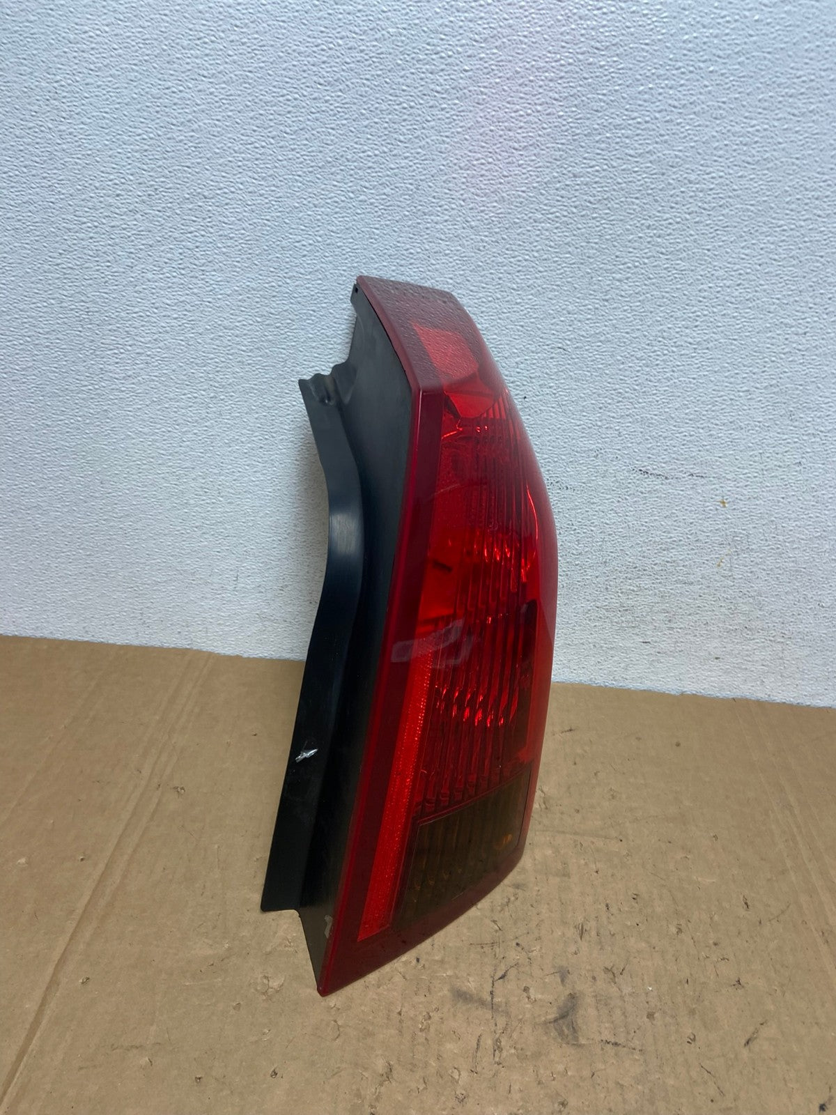 2003 to 2007 Cadillac Cts Right Passenger Rh Side Tail Light AD3197 LK2