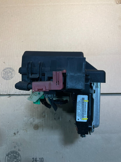 2005  Dodge Charger Magnum  Fuse Box Body Control Module BCM v6721 DG3