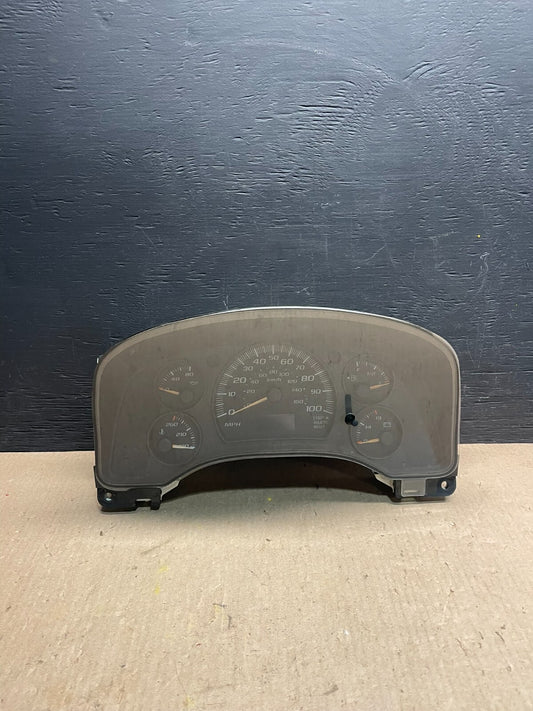 2004 to 2007 Chevrolet Express Speedometer Cluster Gauge F0666 PS0