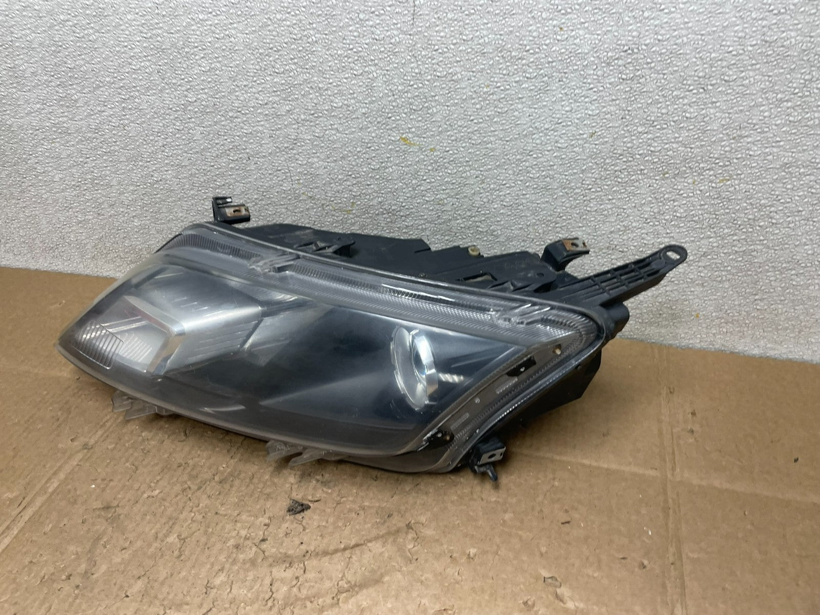 2010 2011 2012 Ford Fusion Left Driver LH Side Headlight Halogen Y8968 DW1