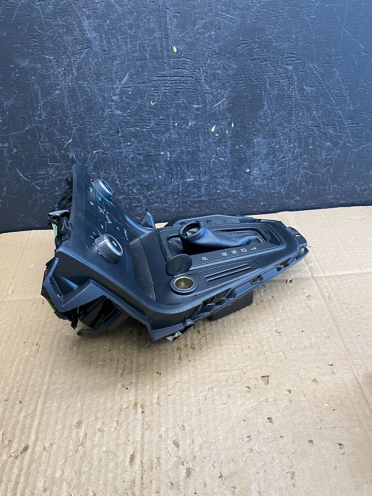 2015 2018 Ford Focus Ac Heater Climate Control Shifter Bezel Trim AC9588 DG1