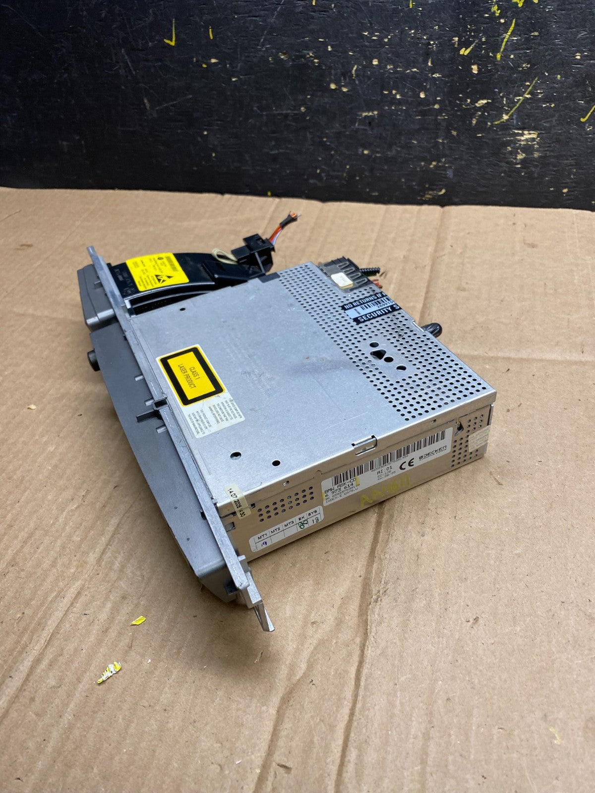 2006-2008 BMW 750i 750Li E65 AM/FM Radio CD Player AA4611 DG2