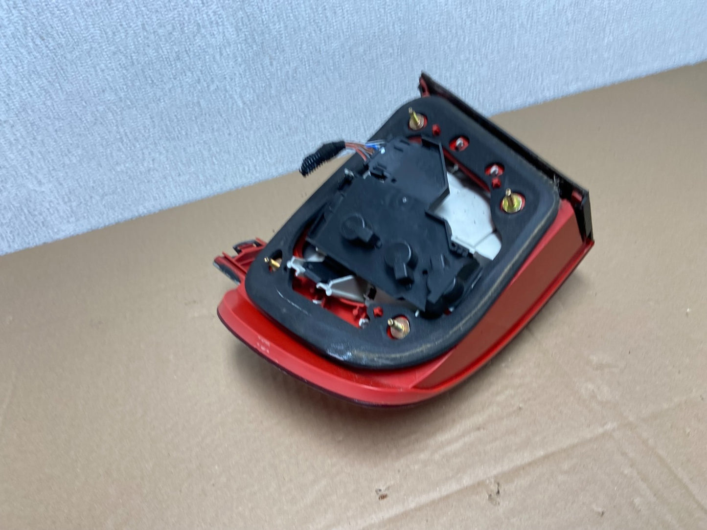 1999 to 2002 Audi A4 B5 Left Driver Side Tail Light Oem AB6091 DW3