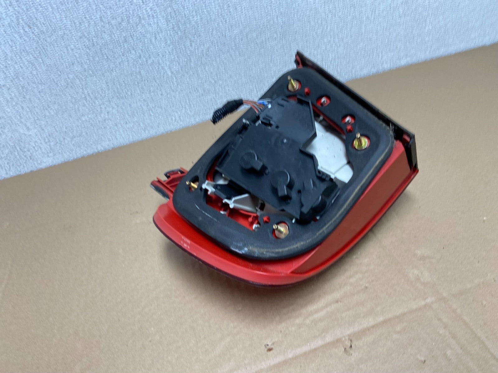 1999 to 2002 Audi A4 B5 Left Driver Side Tail Light Oem AB6091 DW3