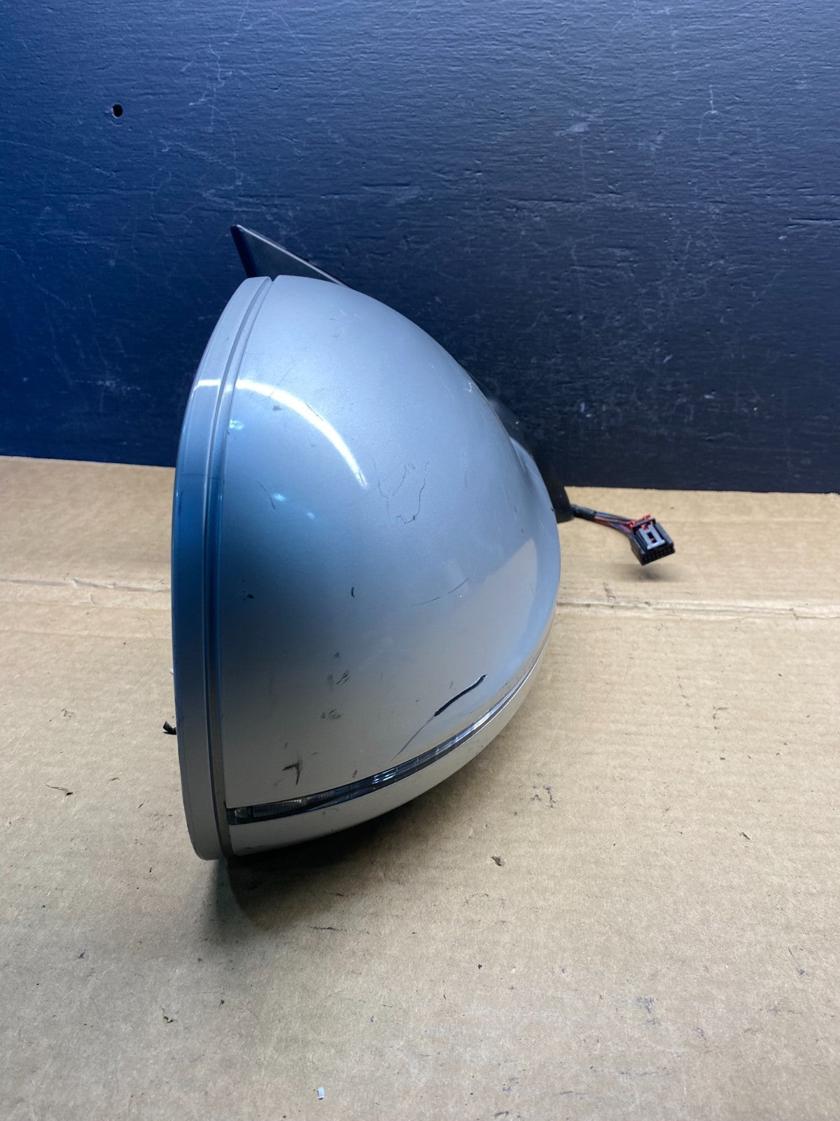 2007 to 2009 Audi Q7 Right Passenger Side Door View Power Mirror AD3348 DG11