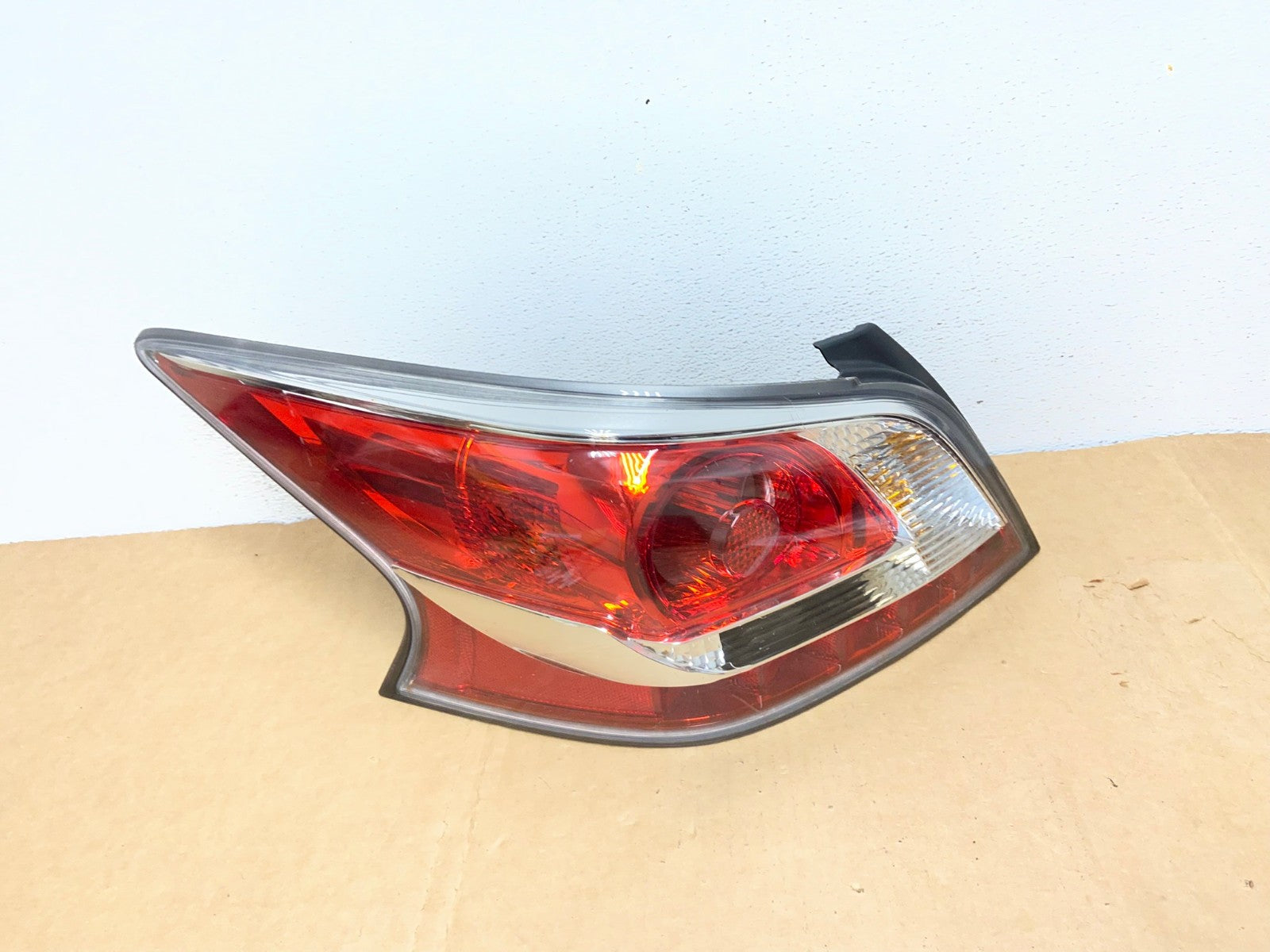2013 2014 2015 Nissan Altima Left Driver LH Side Tail Light AC8394 LK0