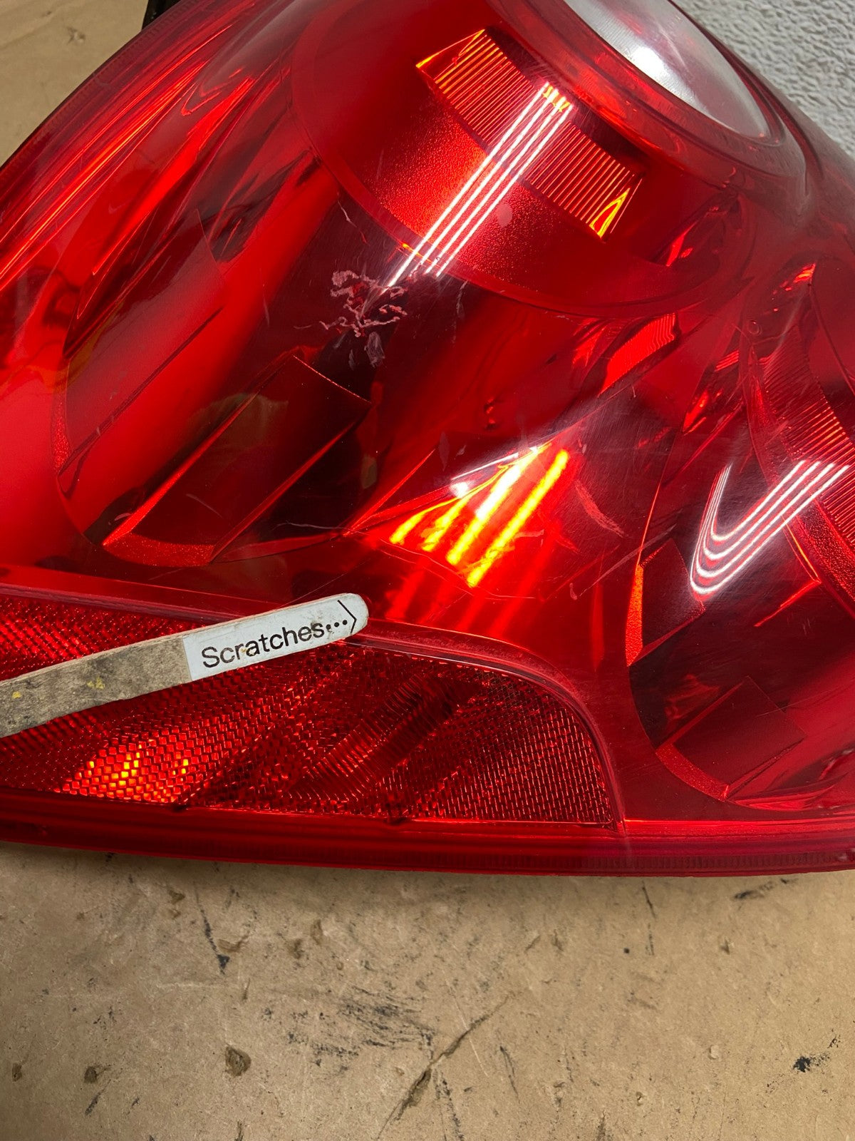 2010 to 2015 Chevrolet Equinox Left Driver Lh Side Tail Light AD3219 LK3