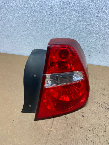 2004 to 2008 Chevrolet Malibu Right Passenger Rh Side Oem Tail Light AC3604 LK2