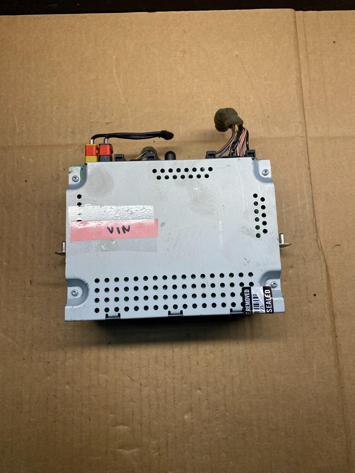 2013 - 2016 Ford C-Max Single CD Player Media AM FM Radio Receiver AI7642 DG4