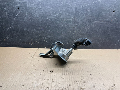 2014-2015 Kia Sorento Rear Glass Windshield Wiper Motor V8765 DG4