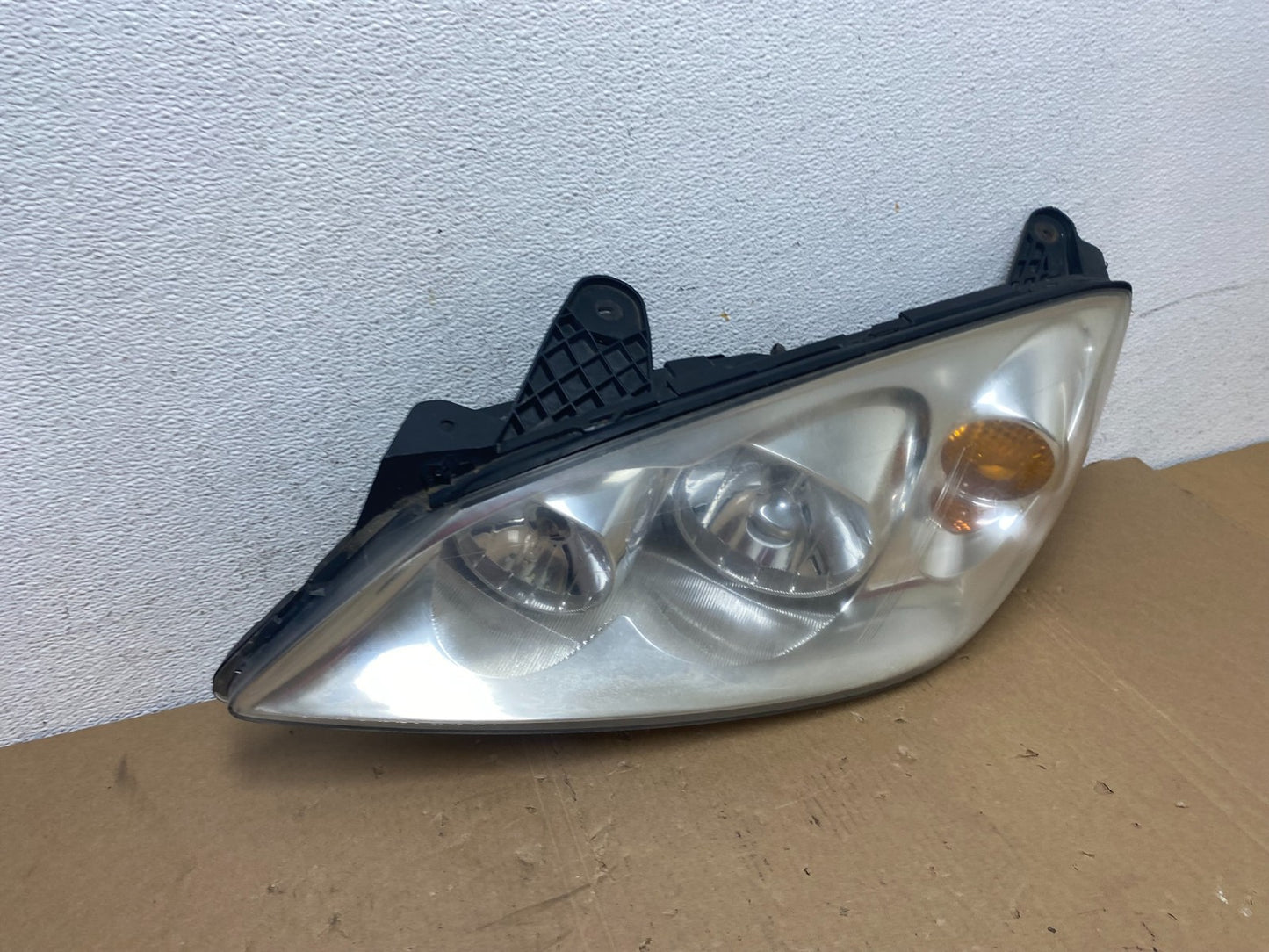 2005 to 2009 Pontiac G6 Headlight Left Driver LH Side Halogen AD7935 DW2