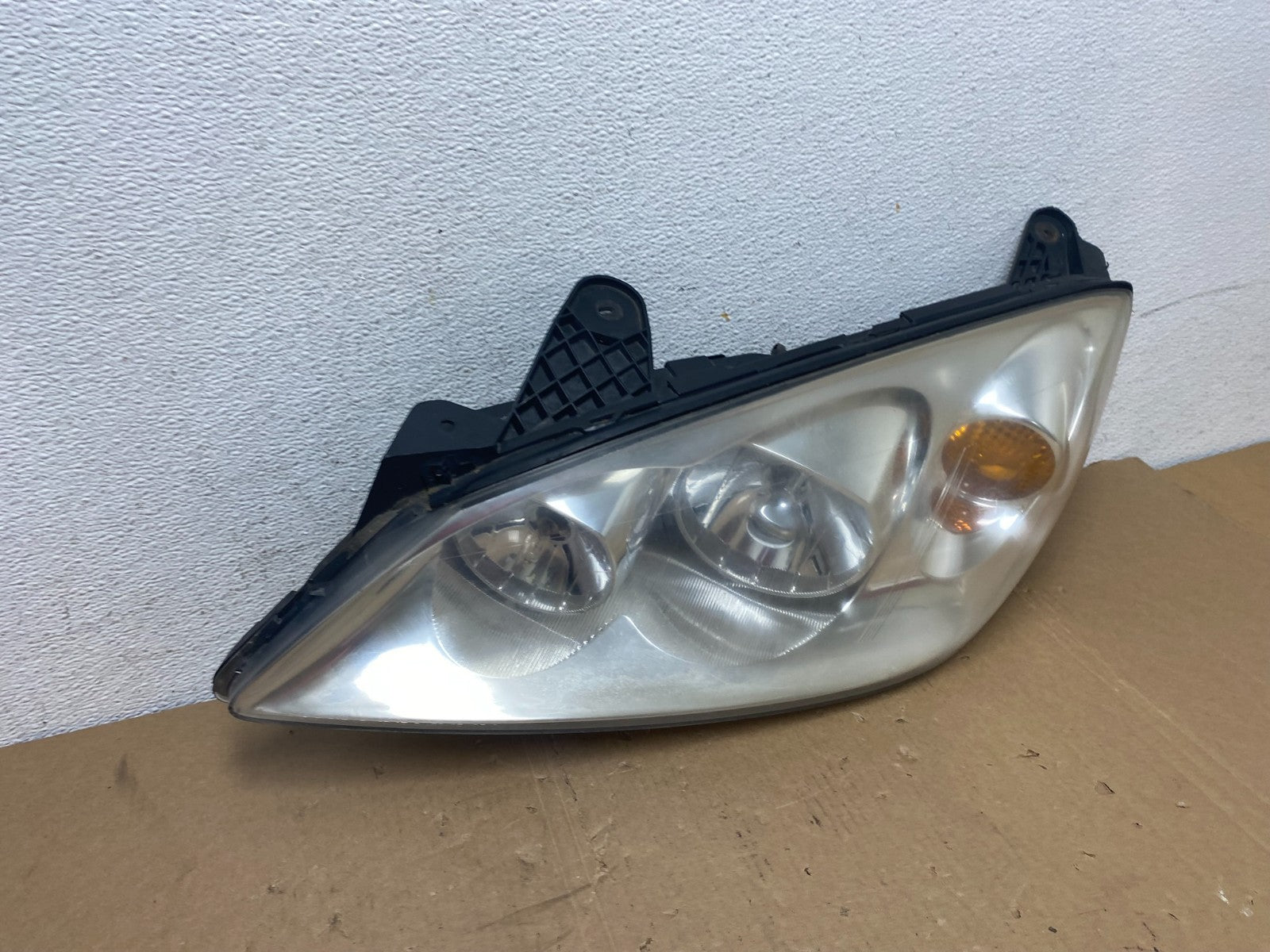 2005 to 2009 Pontiac G6 Headlight Left Driver LH Side Halogen AD7935 DW2