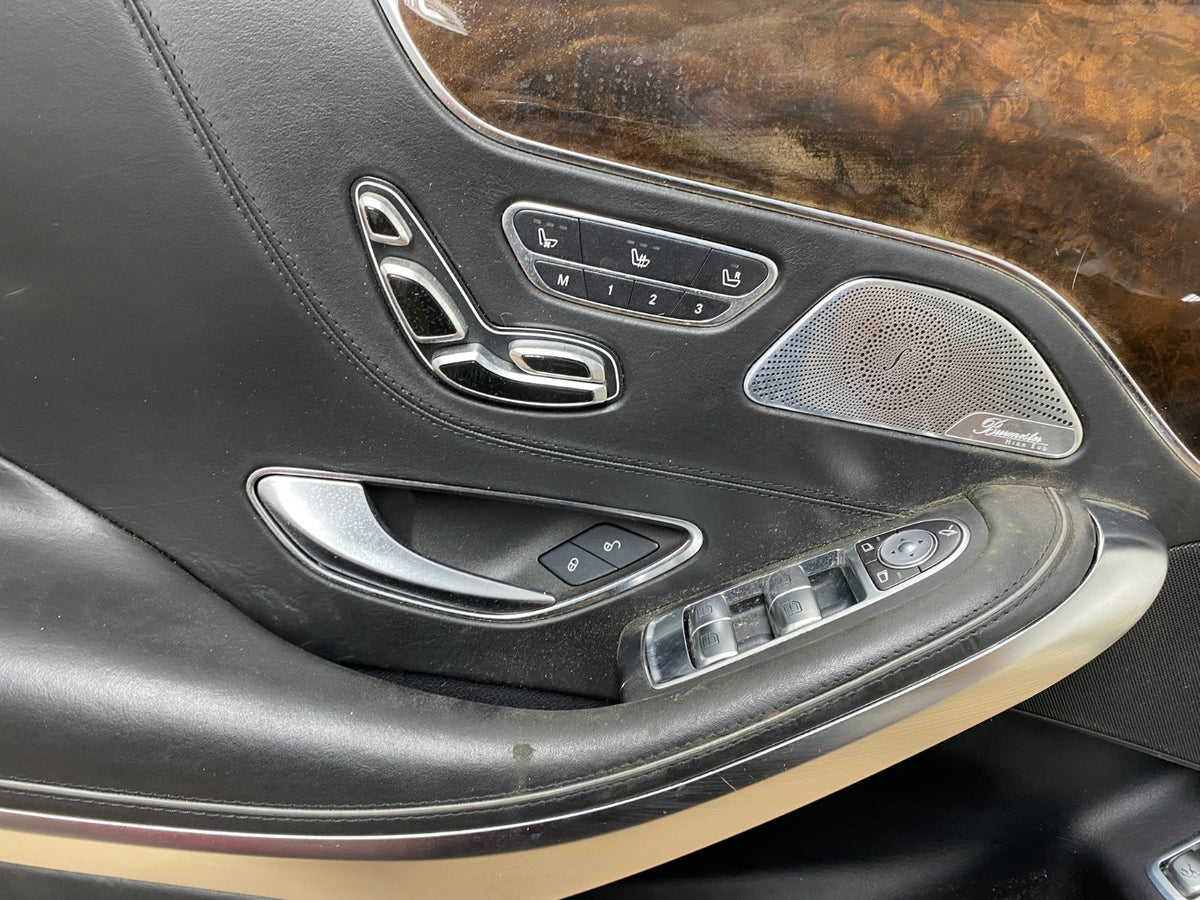 2015-2017 Mercedes W217 S550 Coupe Left Side Interior Door Panel AH09874