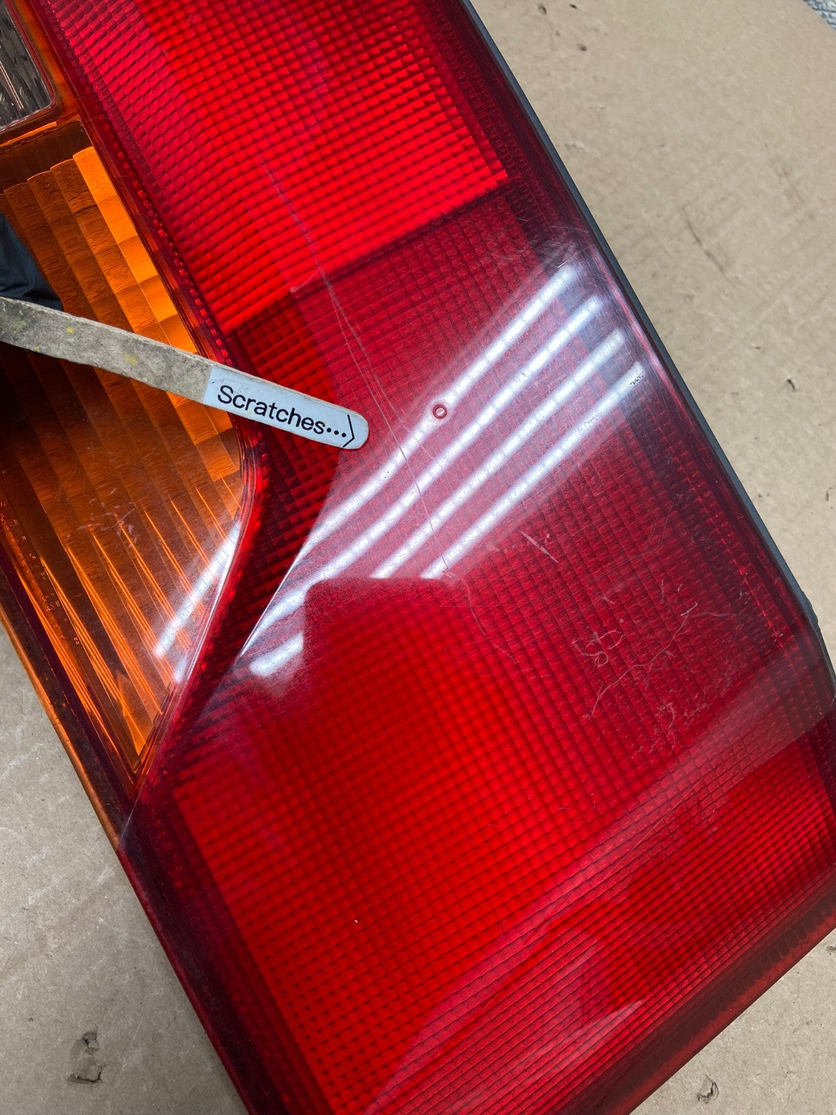 1999 2000 2001 Honda Odyssey Left Driver LH Tail Light Inner Oem AB2423 LK3