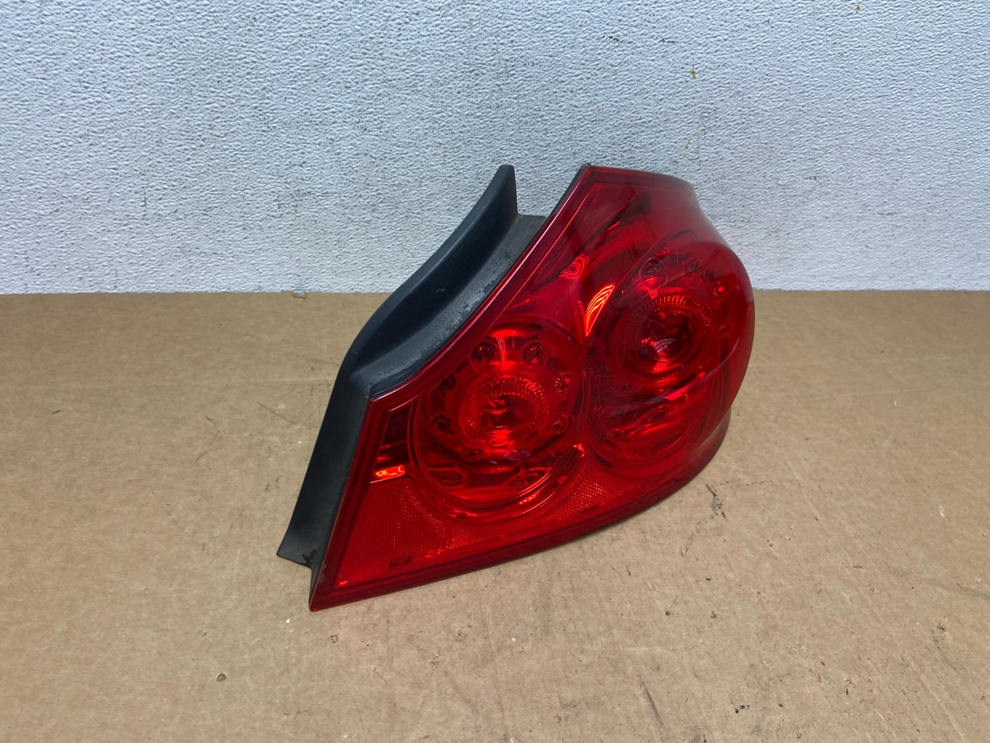 2007 to 2013 Infiniti G35 G37 Sedan Right Passenger Rh Tail Light AD6180 LK2
