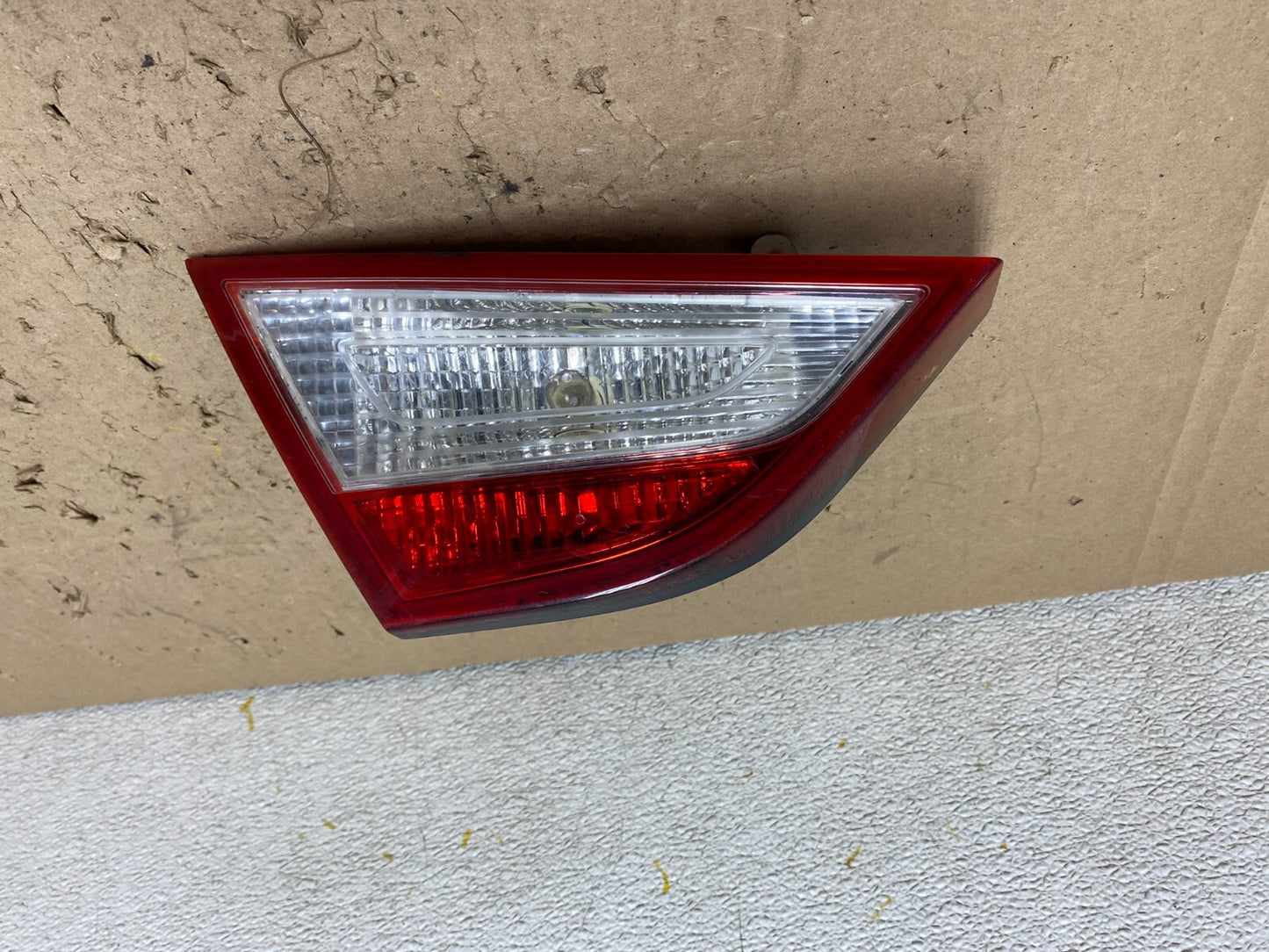 2011 2012 2013 2014 Hyundai Sonata Left Driver Inner Tail Light Oem N3839 DW0