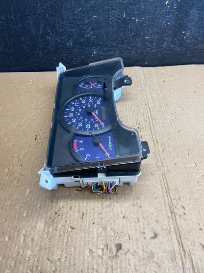 2008 to 2010 Mitsubishi Fuso Speedometer Cluster Gauge MK542915 AE4128 DG3
