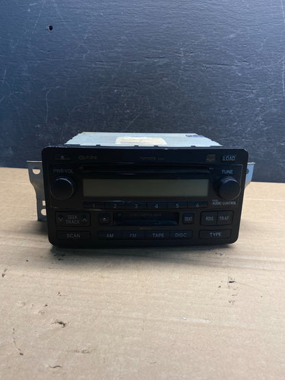 2003 to 2006 Toyota Tundra Sequoia AM/FM Radio CD Player ae8148 DG0