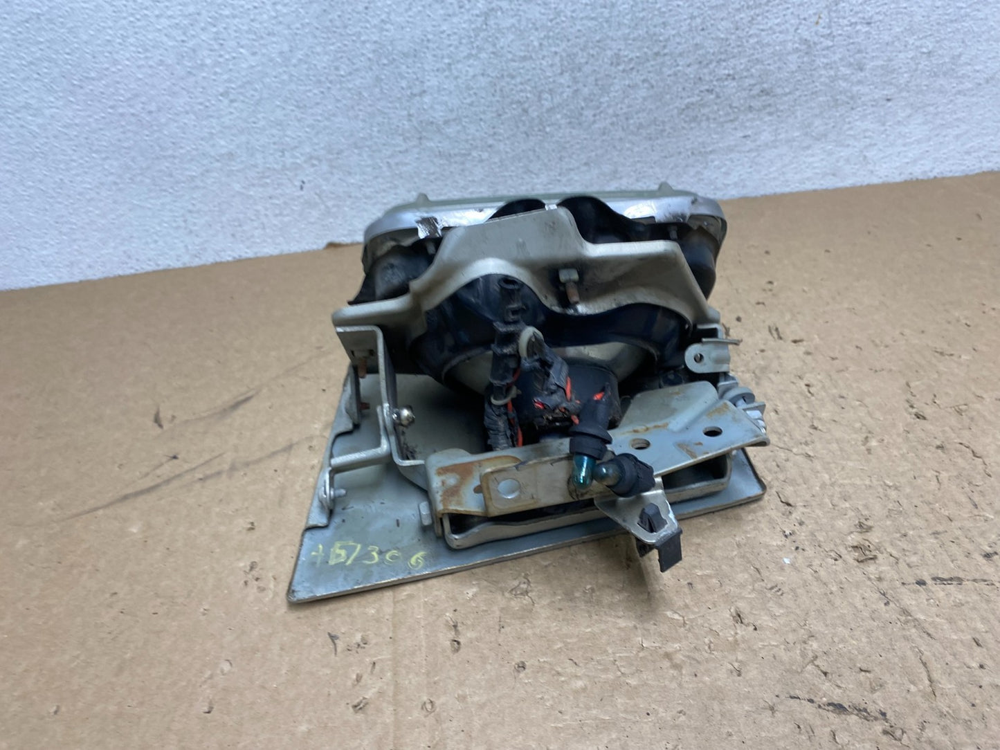 1989 to 1992 Ford Probe Right Pasenger RH Side Halogen Headlight AG1306 DG5