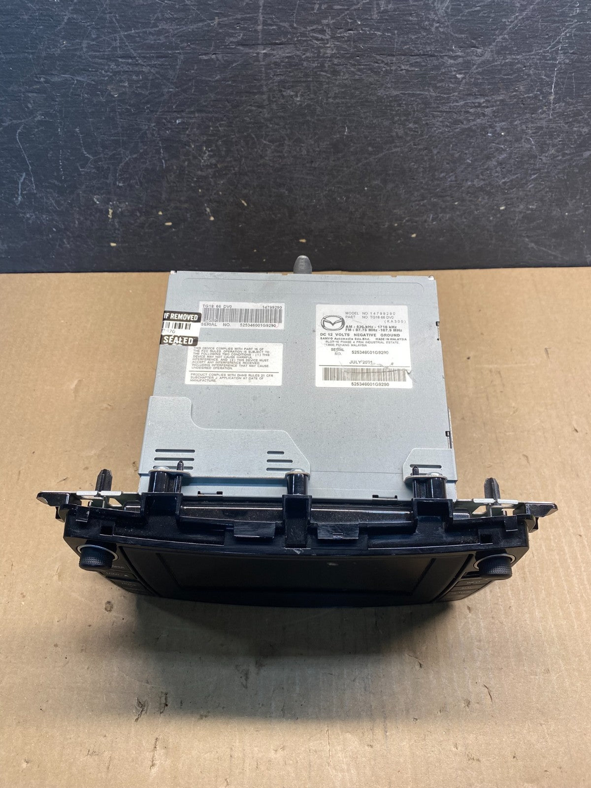 2011 - 2012 Mazda CX9 CX-9 Radio Stereo CD MP3 Player Receiver AG5996 DG3