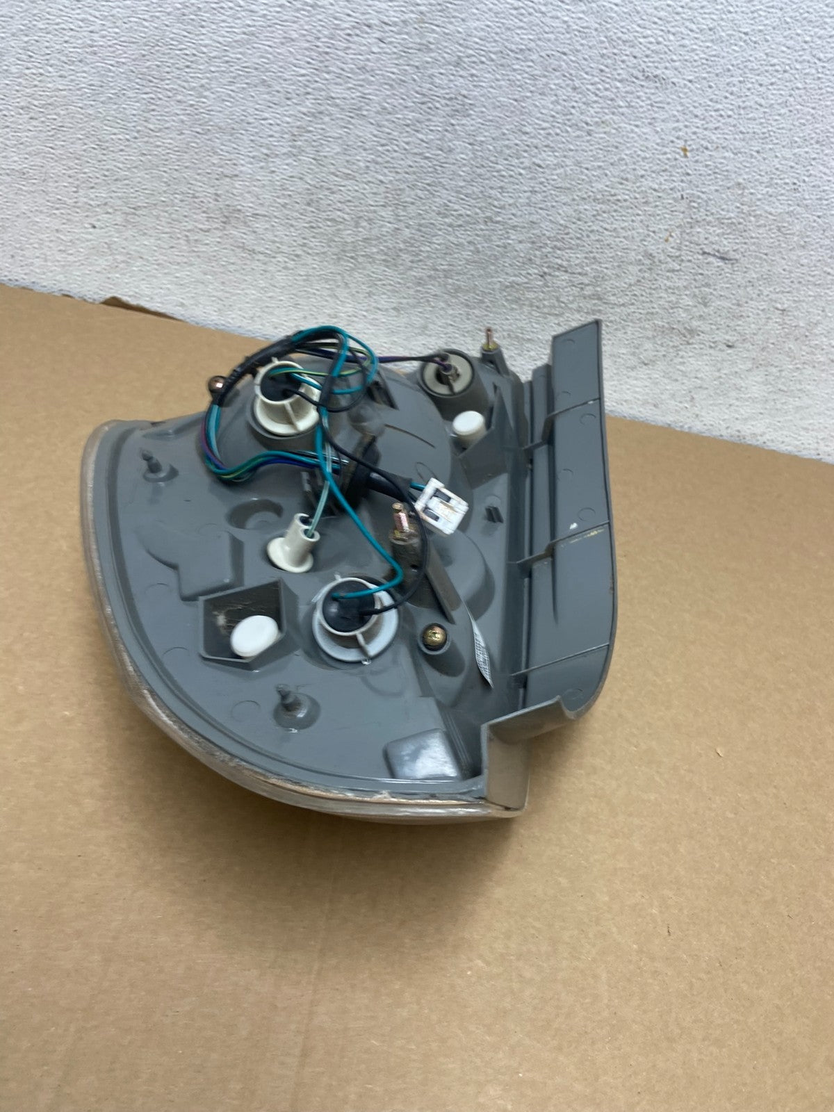 2002 2003 2004 Nissan Altima Tail Light Left Driver Lh Side AF7268 DW6