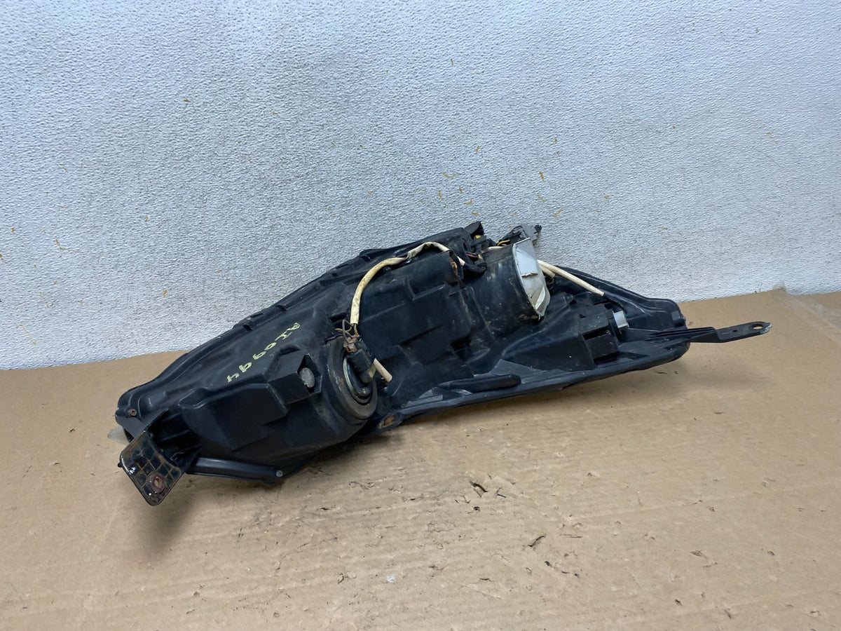 2010 2011 2012 Subaru Legacy Outback Left Driver Halogen Headlight AI0994 DW5