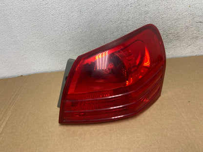 2008 to 2015 Nissan Rogue Right Passenger Rh Side Tail Light AF7269 DW0