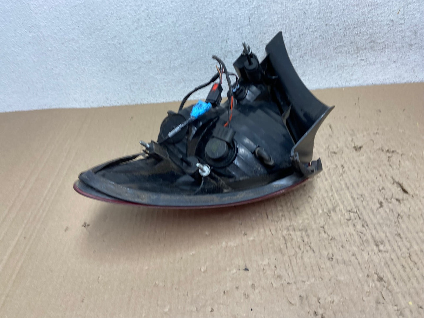 2004 2005 2006 2007 Ford Taurus Left Driver LH Side Tail Light AF2899 LK4