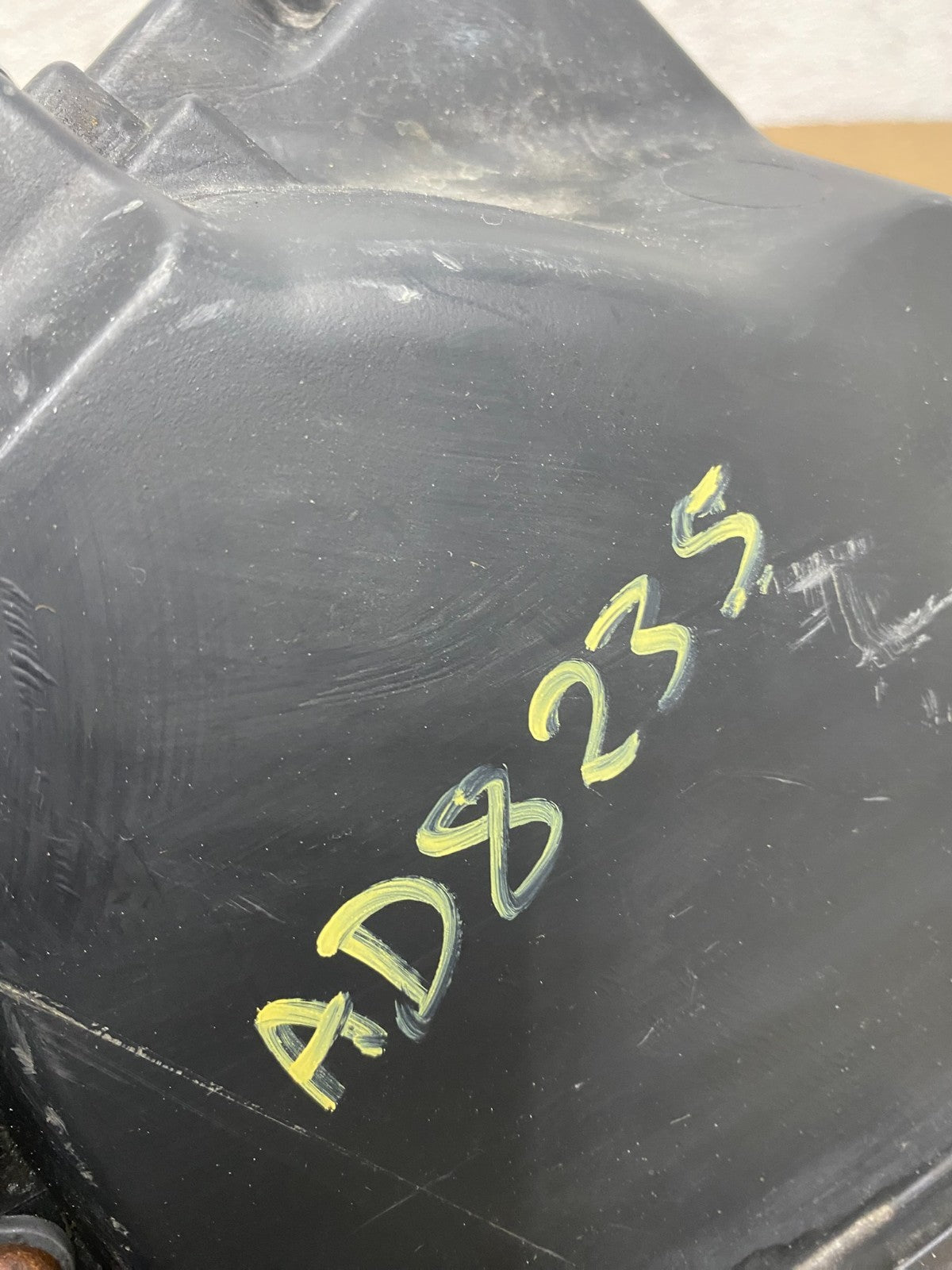 2005 to 2008 Acura RL Left Driver LH Side XENON HID Headlight AD8235 DW8