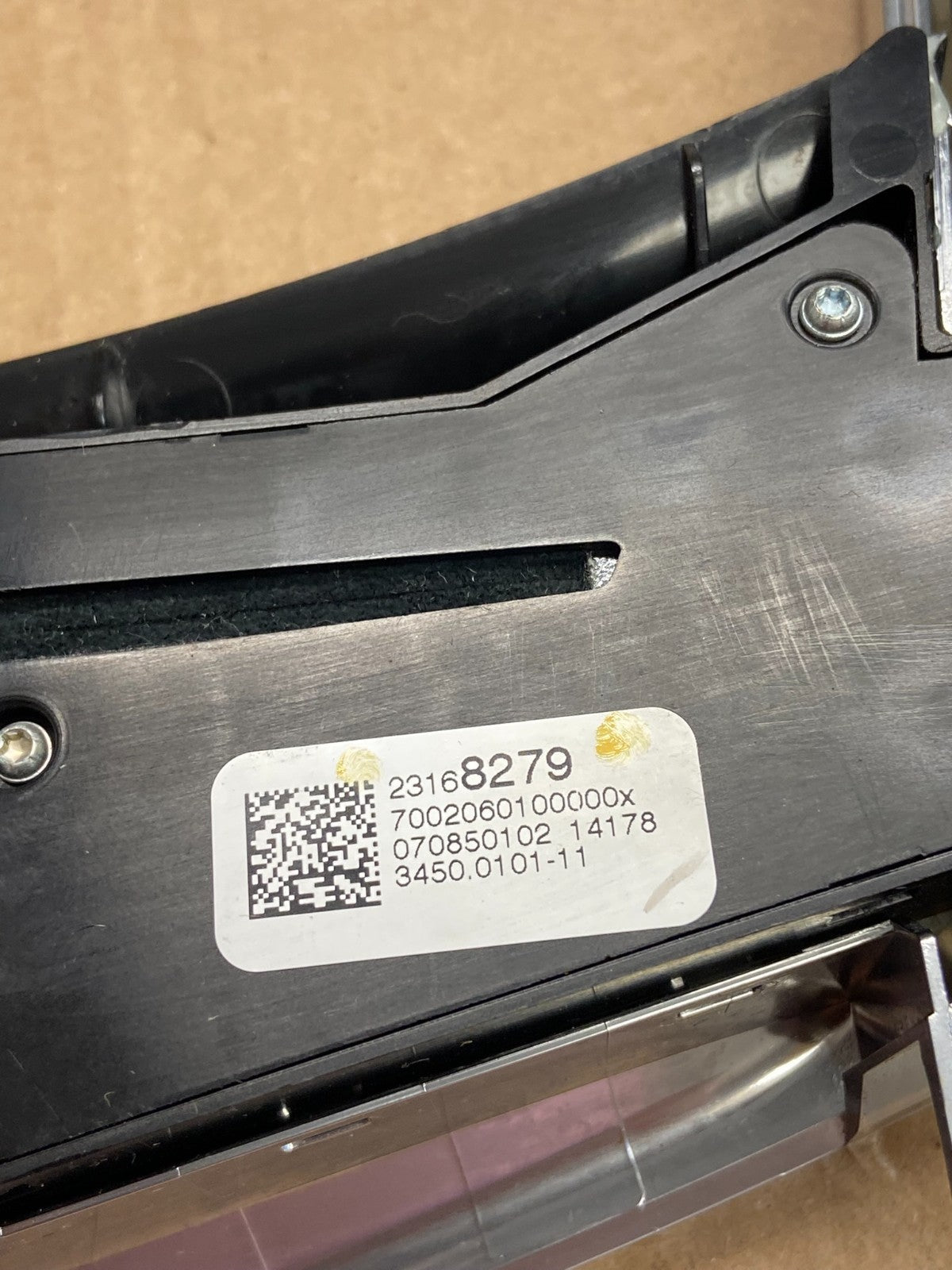 2013-2016 Cadillac SRX A/C Heater Radio Climate Control Panel Bezel OE AF6112 DG4