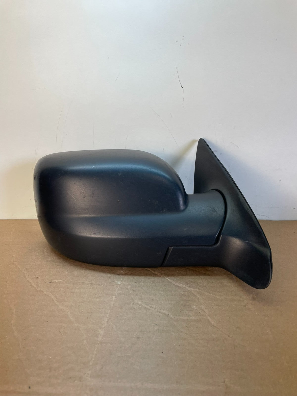 2004 - 2005 Volvo XC70 V70 Right Passenger RH Side View Door Mirror AG7860 DW0