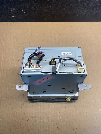 2013 to 2014 Subaru Outback Legacy Am Fm Cd Player AM/FM Radio AE7715 DW5