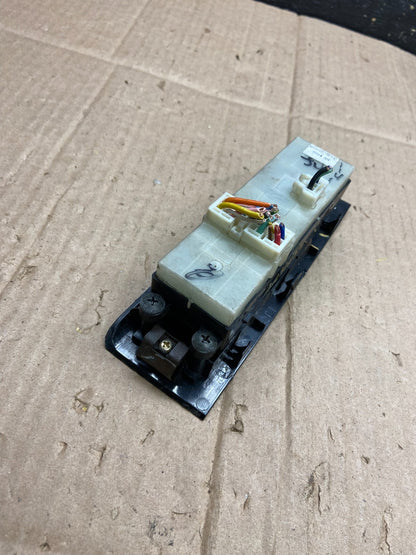 2005 to 2007 Nissan Pathfinder Drivers Side Left Master Window Switch AA4810 DG5