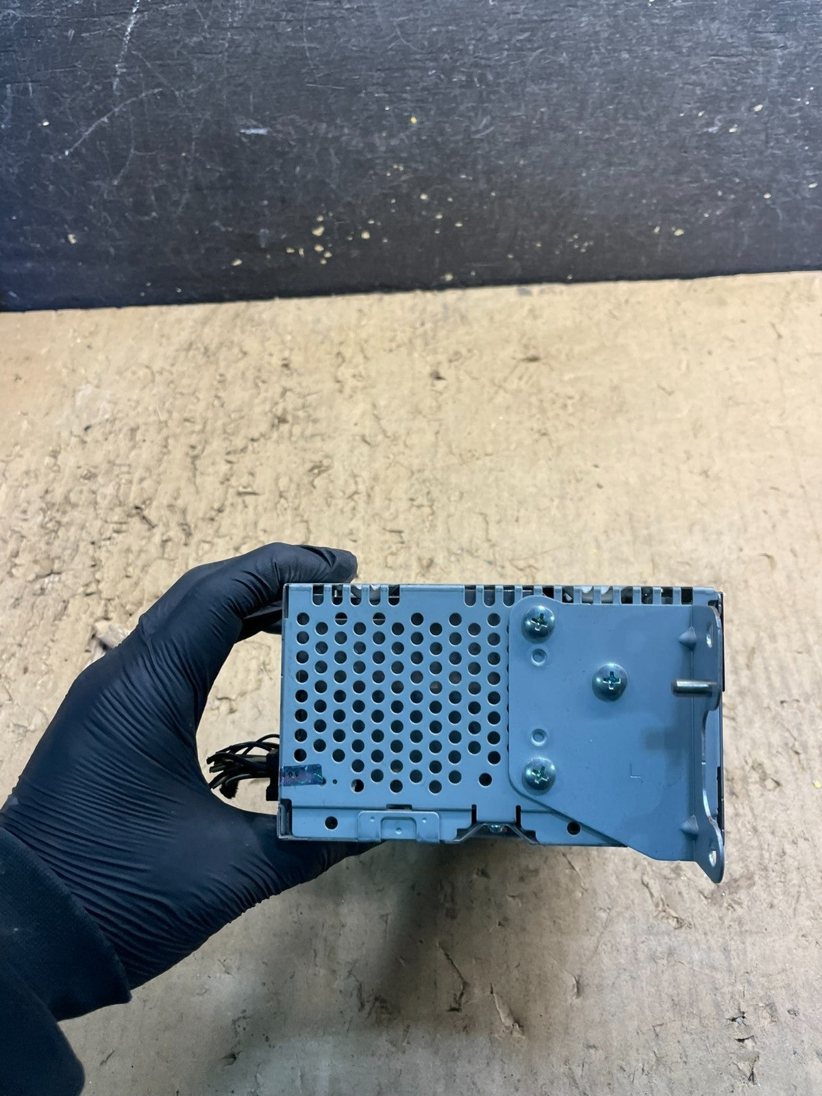 2014 2015 Ford Explorer Audio Equipment Radio Receiver AM FM CD W6898 DG3