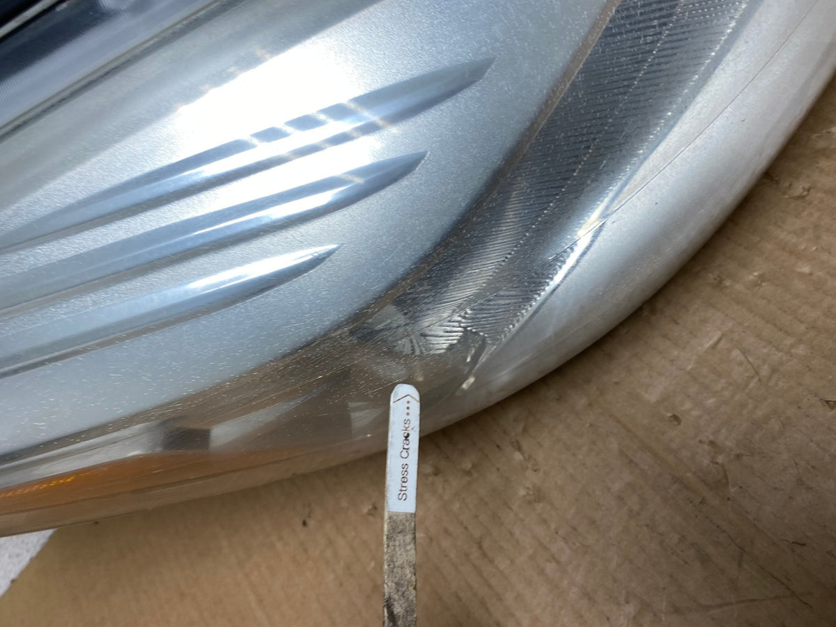 2013 - 2016 Ford Escape Headlight Right Passenger RH Side Halogen AI5790 LK3